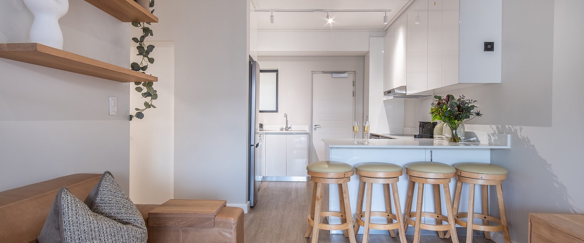 Hermanus Beachfront - Mountain View